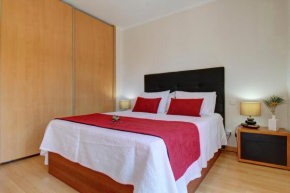 Rooftop pool, 200m from sea, city center